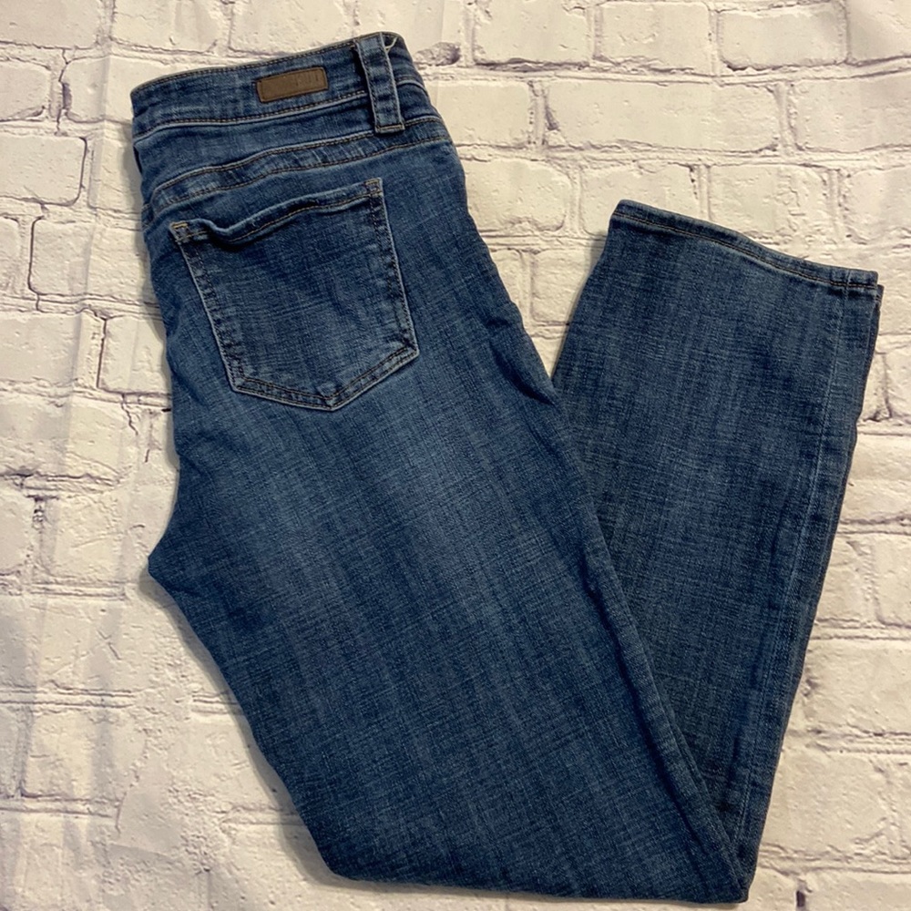 Kut from the Kloth straight leg jeans